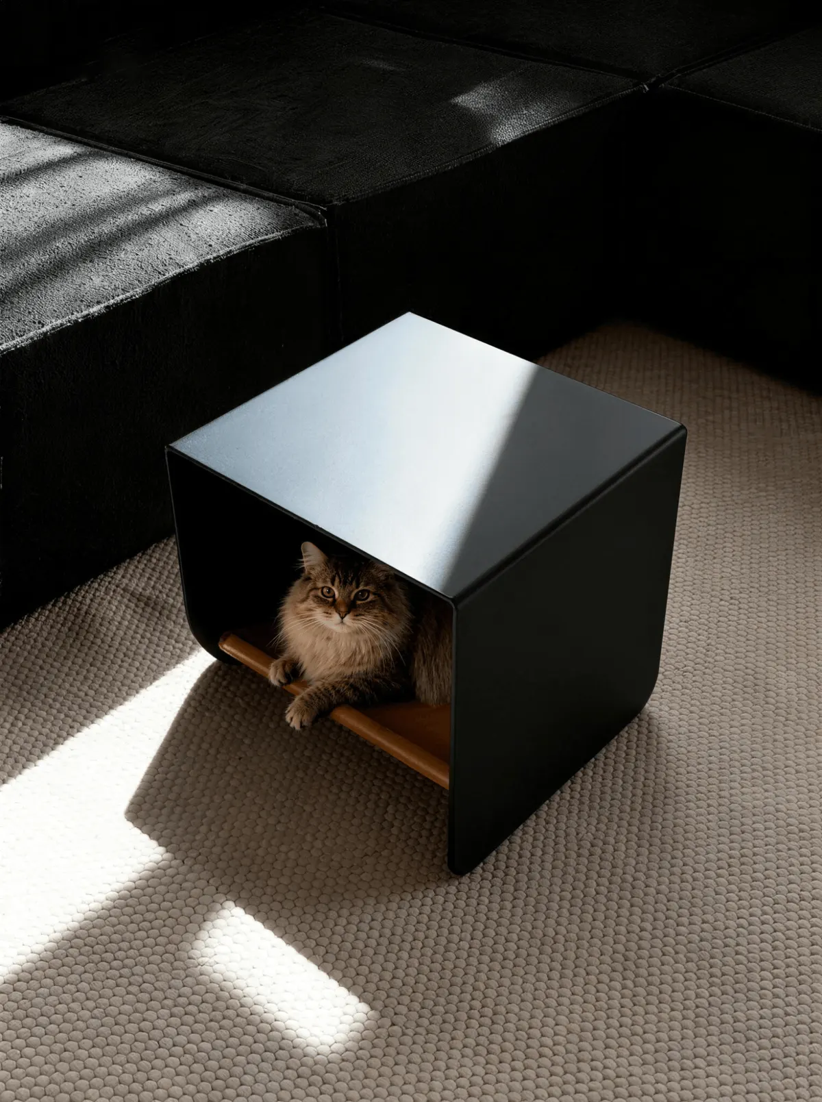Peekaboo Tea Table